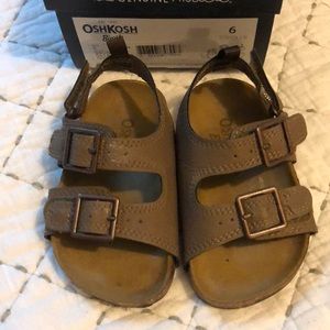 Oshkosh boys sandals